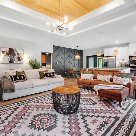 Vila New Take On Midtown Modern Tallahassee Exteriér fotografie